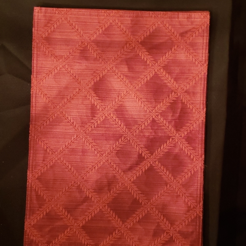 Table Runner and Placemats